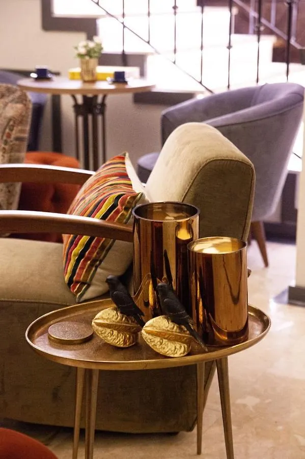 The Fox Hotel Стамбул